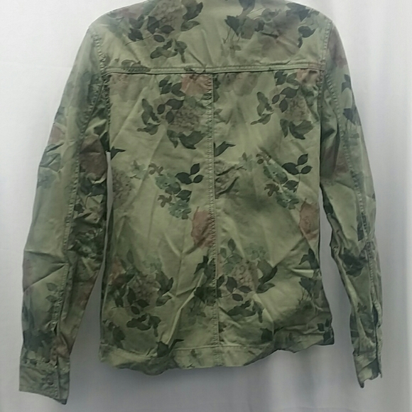 Green floral denim jacket size small - Picture 4 of 8
